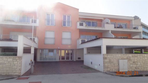 Апартаменты в Умаге, Хорватия, 81 м2 - фото 1