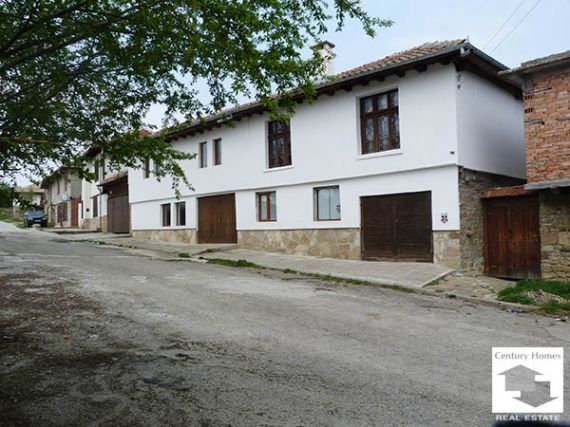 Дом в Габрово, Болгария, 83 м2 - фото 1