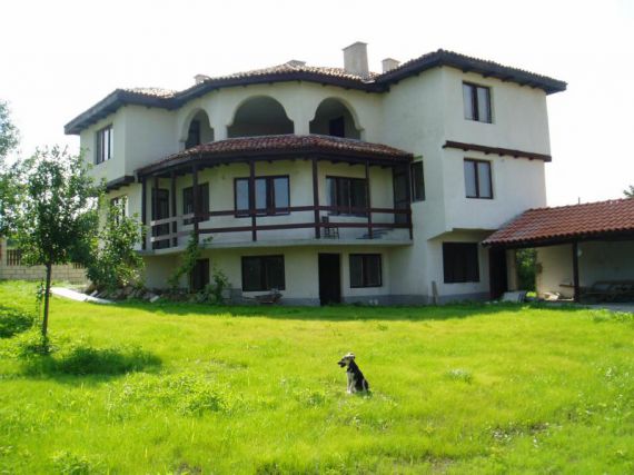 Дом в Варне, Болгария, 340 м2 - фото 1
