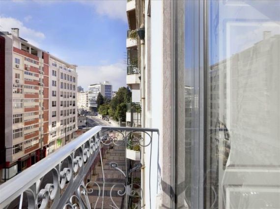 Апартаменты в Лиссабоне, Португалия, 145 м2 - фото 1