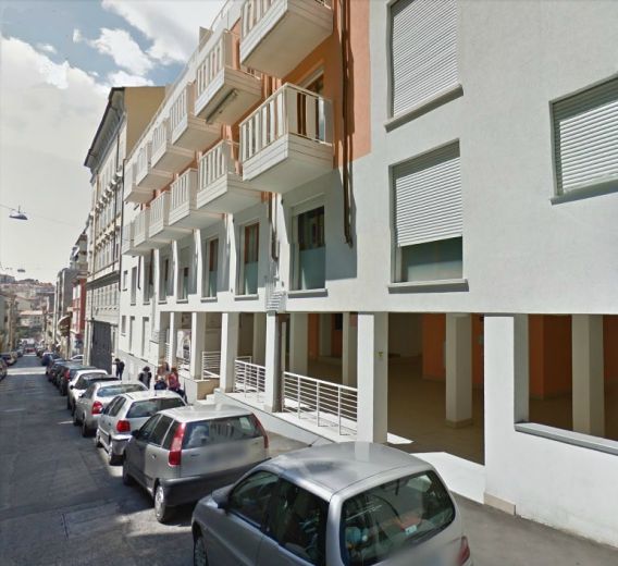 Апартаменты в Триесте, Италия, 63 м2 - фото 1