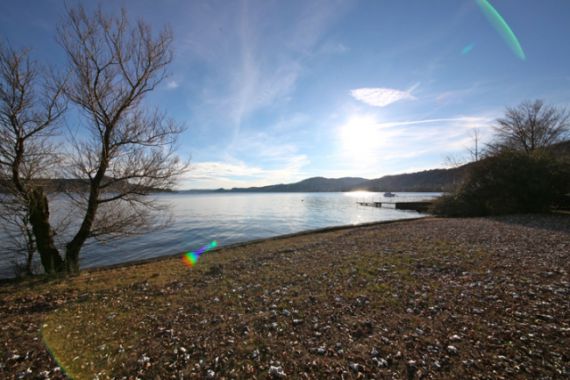 Вилла у озера Маджоре, Италия, 300 м2 - фото 1