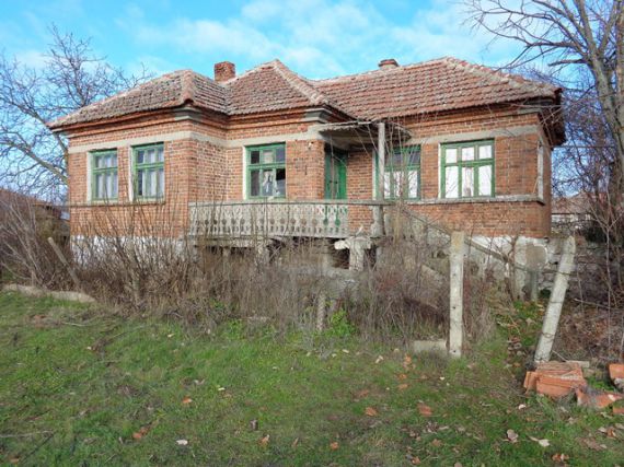 Дом в Хасково, Болгария, 1 500 м2 - фото 1