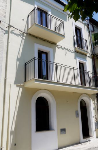 Квартира в Коллекорвино, Италия, 35 м2 - фото 1