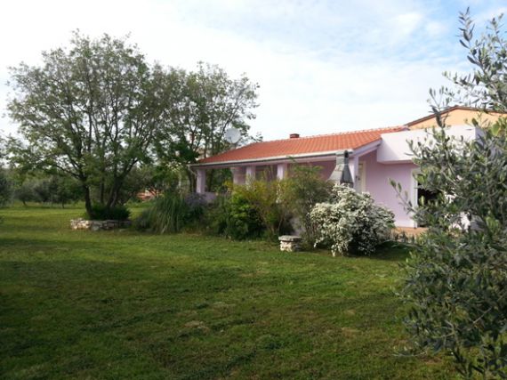 Дом в Пуле, Хорватия, 64 м2 - фото 1