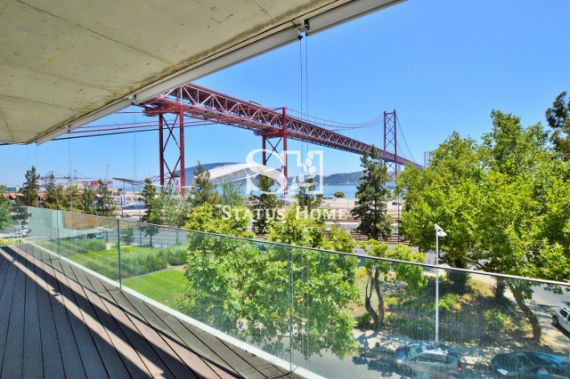 Апартаменты в Лиссабоне, Португалия, 388 м2 - фото 1