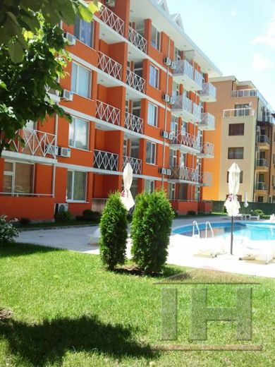 Квартира в Бургасе, Болгария, 45 м² - фото 1