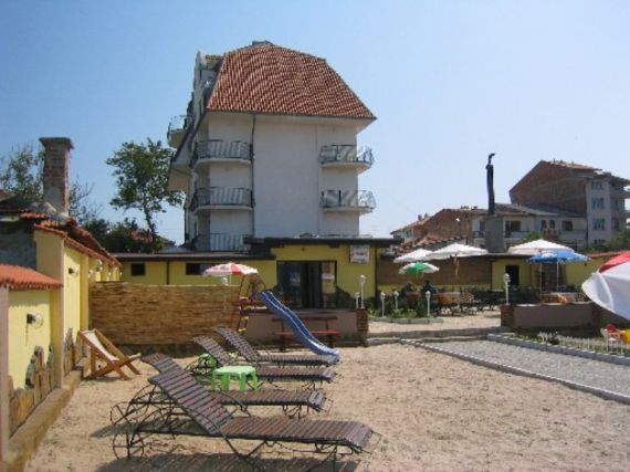 Отель, гостиница в Приморско, Болгария, 1 177 м2 - фото 1