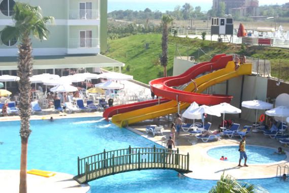 Отель, гостиница в Анталии, Турция, 9 000 м2 - фото 1