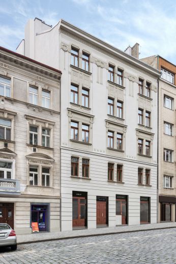 Квартира в Праге, Чехия, 151.9 м2 - фото 1