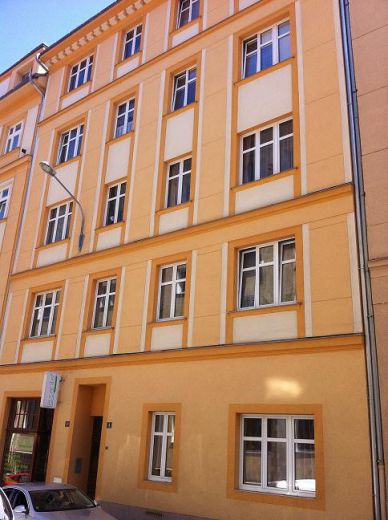 Квартира в Карловых Варах, Чехия, 65 м2 - фото 1