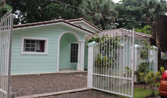 Дом в Сосуа, Доминиканская Республика, 100 м2 - фото 1