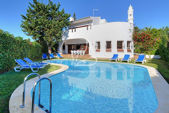 Вилла в Албуфейре, Португалия, 280 м² - фото 1