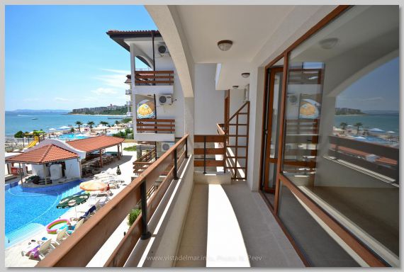 Квартира в Елените, Болгария, 67 м² - фото 2