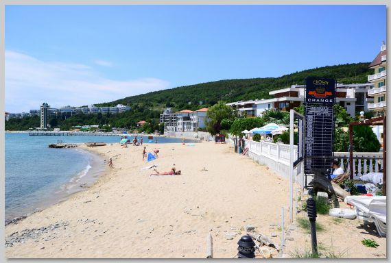 Квартира в Елените, Болгария, 67 м² - фото 12