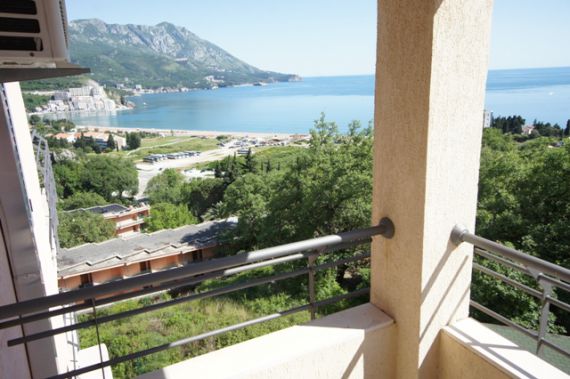 Квартира в Бечичи, Черногория, 60 м² - фото 1