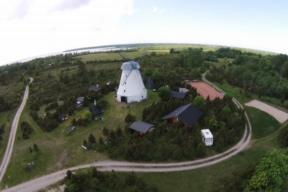Коммерческая недвижимость в Ляэнемаа, Эстония, 7 000 м2 - фото 1