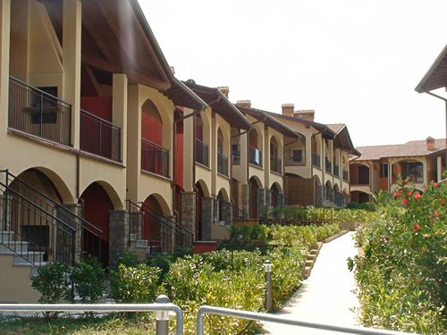 Апартаменты у озера Гарда, Италия, 65 м2 - фото 1