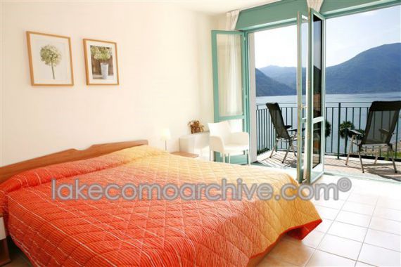 Квартира на озере Лугано, Италия, 60 м2 - фото 1