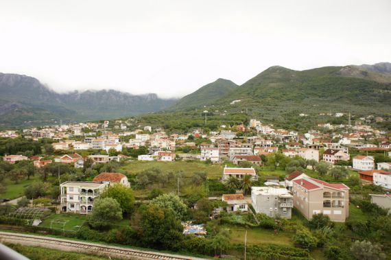 Квартира в Баре, Черногория, 80 м2 - фото 1