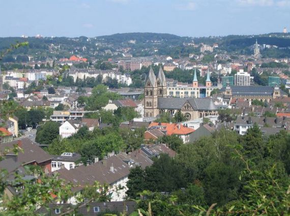 Коммерческая недвижимость в Вуппертале, Германия, 6 484 м2 - фото 1