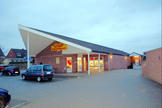Магазин в Дюссельдорфе, Германия, 824 м2 - фото 1