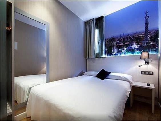 Отель, гостиница в Барселоне, Испания, 290 м2 - фото 1