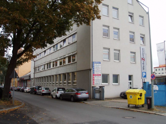 Коммерческая недвижимость в Нюрнберге, Германия, 3 500 м2 - фото 1