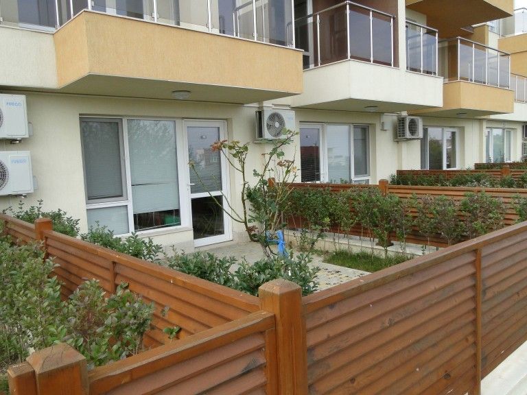 Квартира в Бяле, Болгария, 40.02 м2 - фото 1