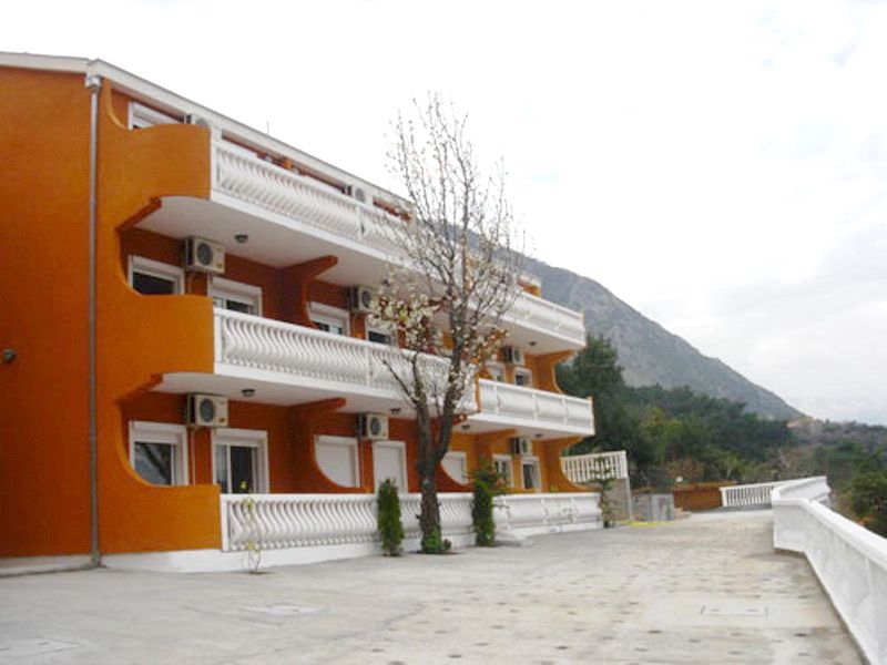 Квартира в Прчани, Черногория, 42 м2 - фото 1