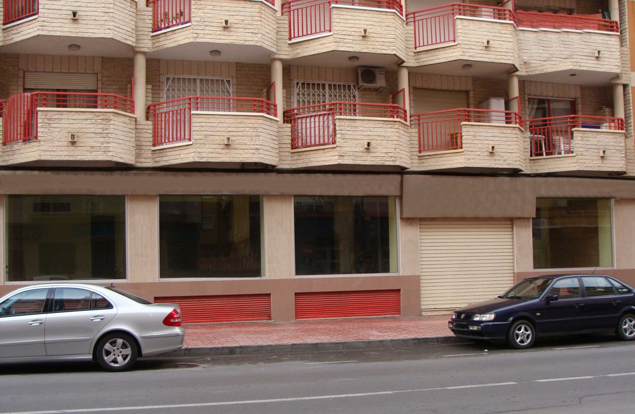 Коммерческая недвижимость на Коста-Бланка, Испания, 299 м2 - фото 1