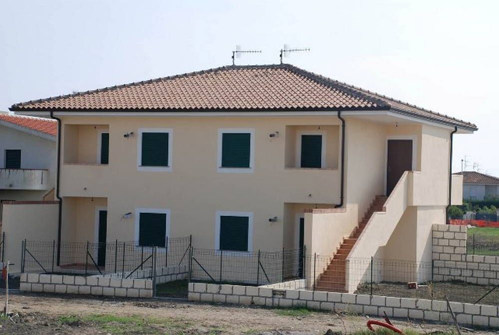 Апартаменты в Кротоне, Италия, 55.2 м2 - фото 1
