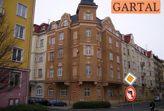 Квартира в Карловых Варах, Чехия, 89 м2 - фото 1