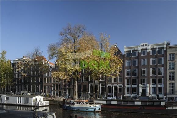 Дом в Амстердаме, Нидерланды, 450 м2 - фото 1