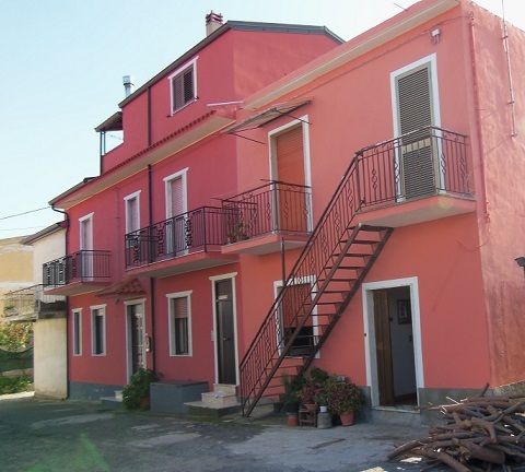 Апартаменты в Вибо Валентии, Италия, 45 м2 - фото 1