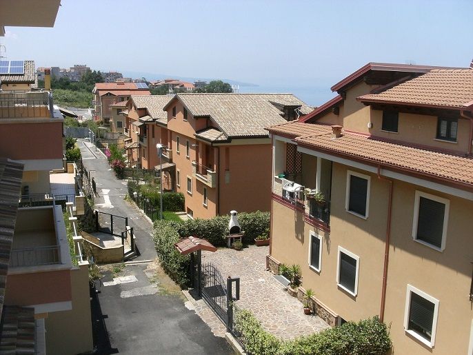 Апартаменты в Пиццо, Италия, 100 м2 - фото 1