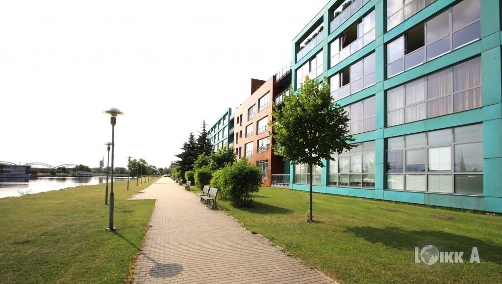 Коммерческая недвижимость в Риге, Латвия, 108 м2 - фото 1