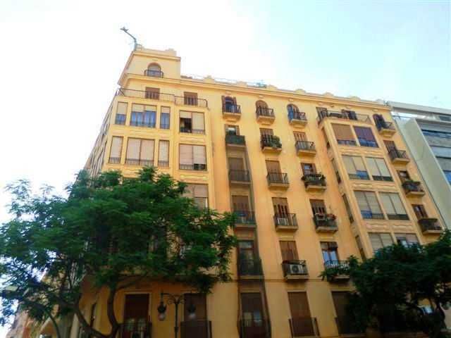 Квартира в Валенсии, Испания, 140 м2 - фото 1