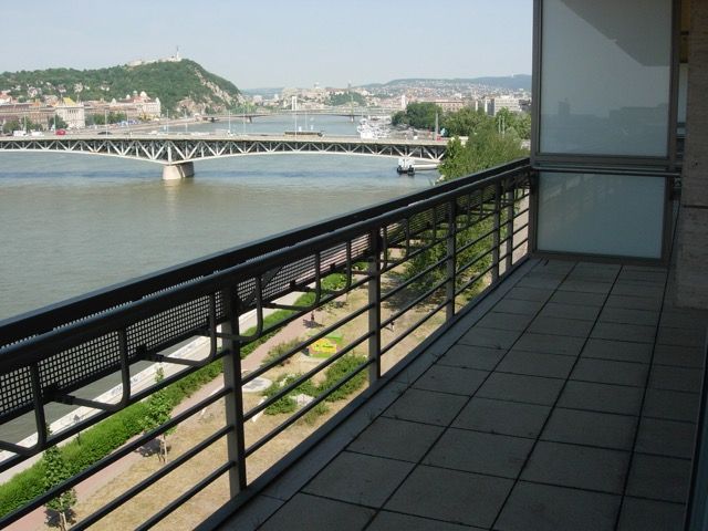 Квартира в Будапеште, Венгрия, 76 м2 - фото 1