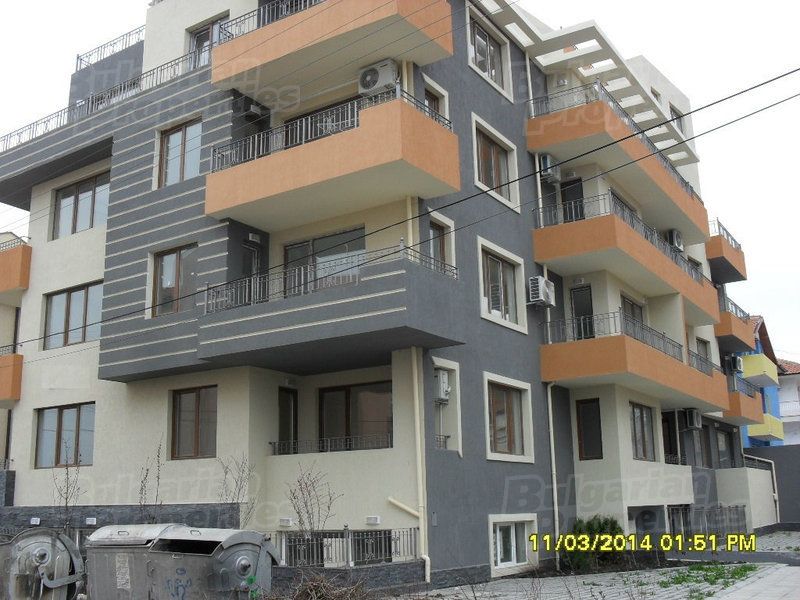 Апартаменты в Бургасе, Болгария, 42.46 м2 - фото 1