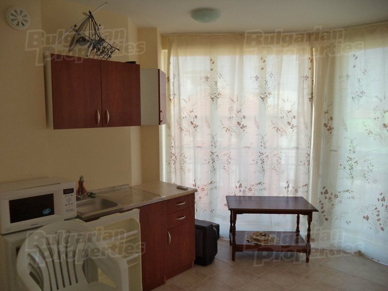 Апартаменты в Несебре, Болгария, 60.85 м2 - фото 1
