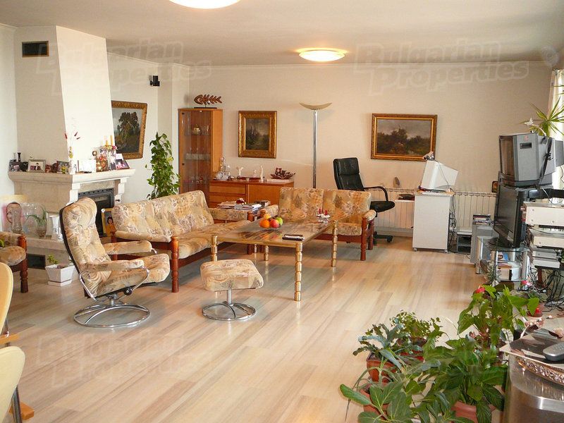 Апартаменты в Варне, Болгария, 163.25 м2 - фото 1