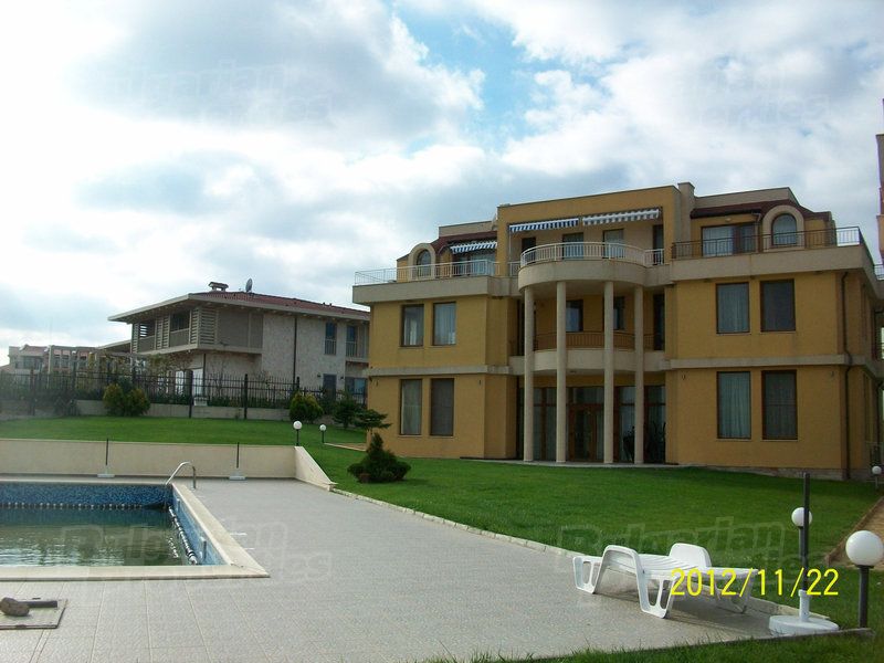 Апартаменты в Созополе, Болгария, 149.82 м2 - фото 1