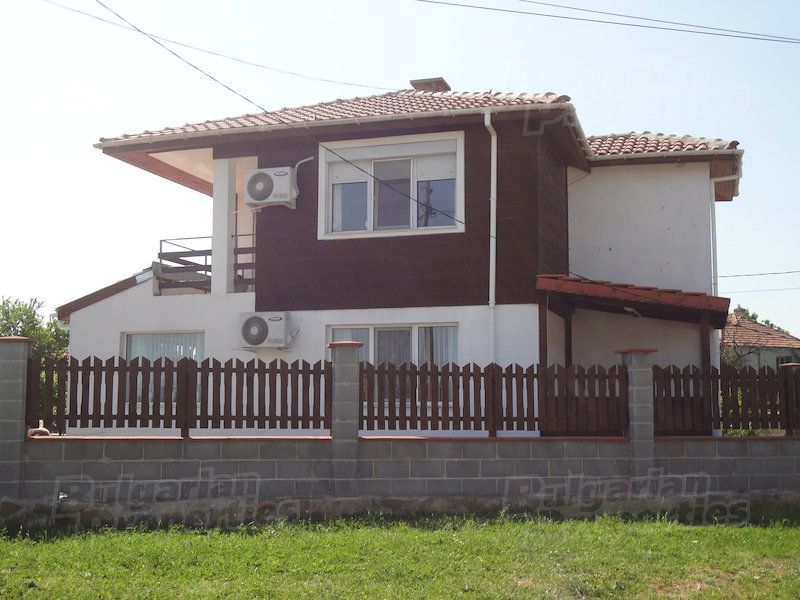 Дом в Бургасе, Болгария, 155 м2 - фото 1