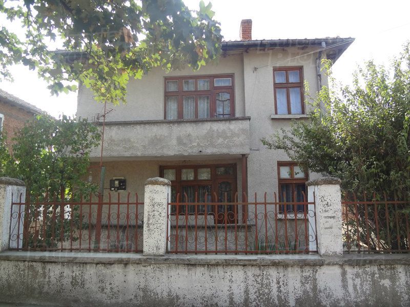 Дом в Бургасе, Болгария, 200 м2 - фото 1