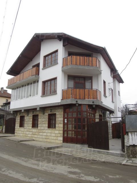Дом в Бургасе, Болгария, 364 м2 - фото 1