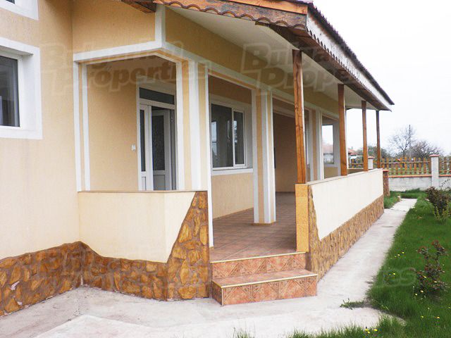 Дом в Каварне, Болгария, 300 м2 - фото 1