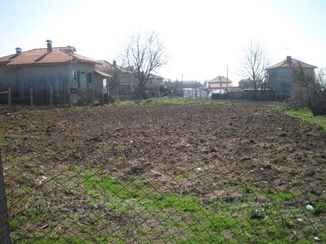 Земля в Варне, Болгария, 1 500 м2 - фото 1