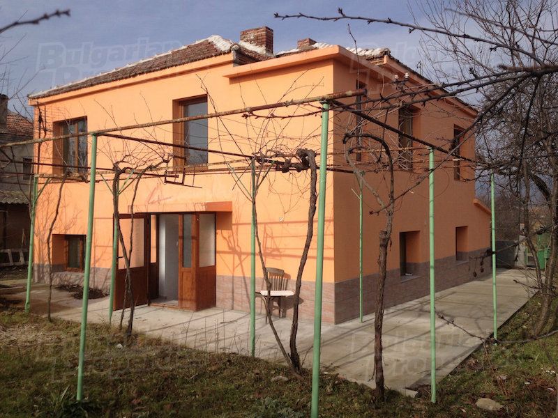 Дом в Бургасе, Болгария, 144.5 м2 - фото 1