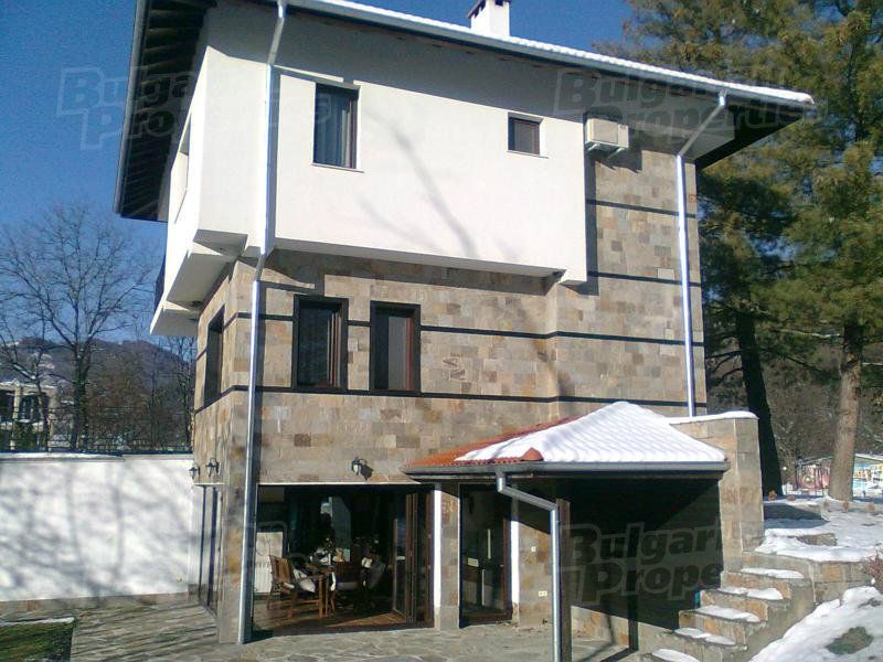 Дом в Ловече, Болгария, 280 м2 - фото 1